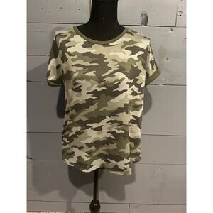 Lucky Brand Camo short sleeve T small